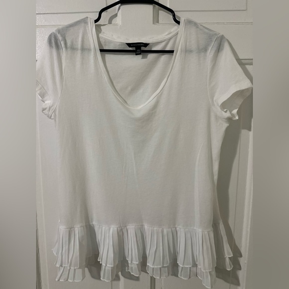 Banana Republic White Short Sleeve Top with Pleated Hem - Picture 1 of 4